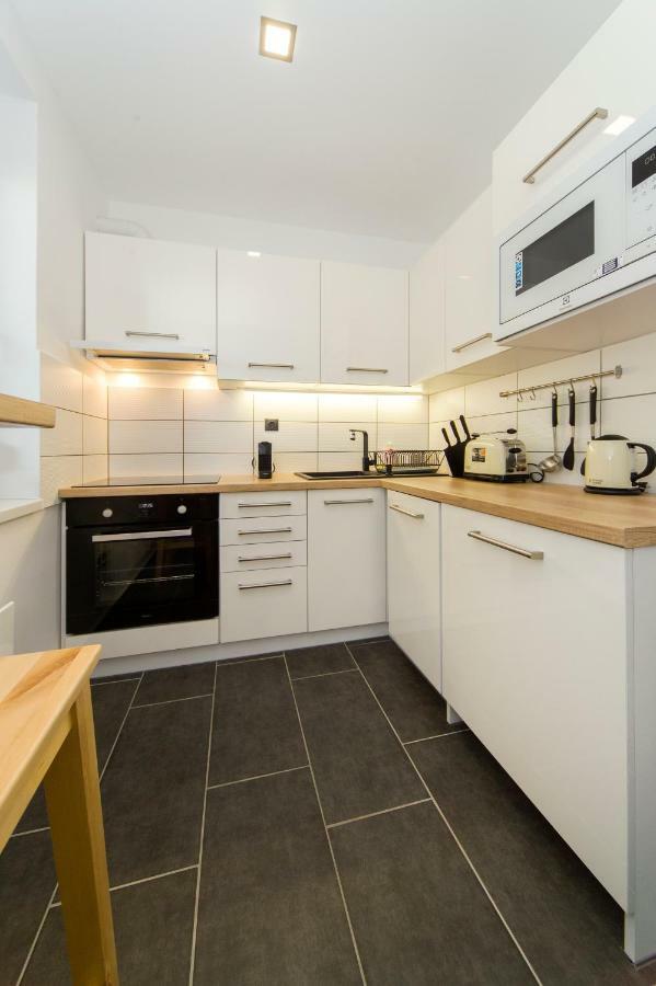 Res Apartman Eger Exterior foto