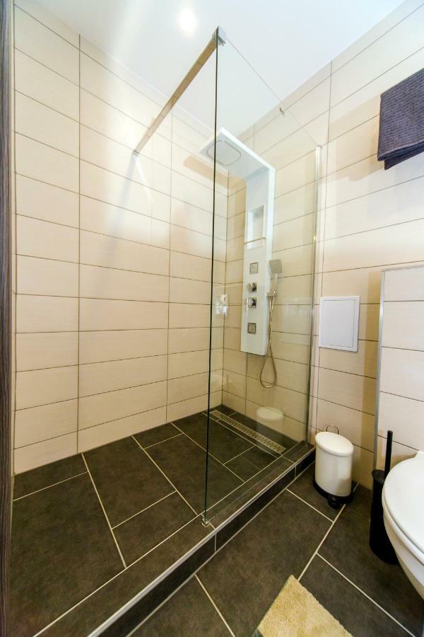 Res Apartman Eger Exterior foto