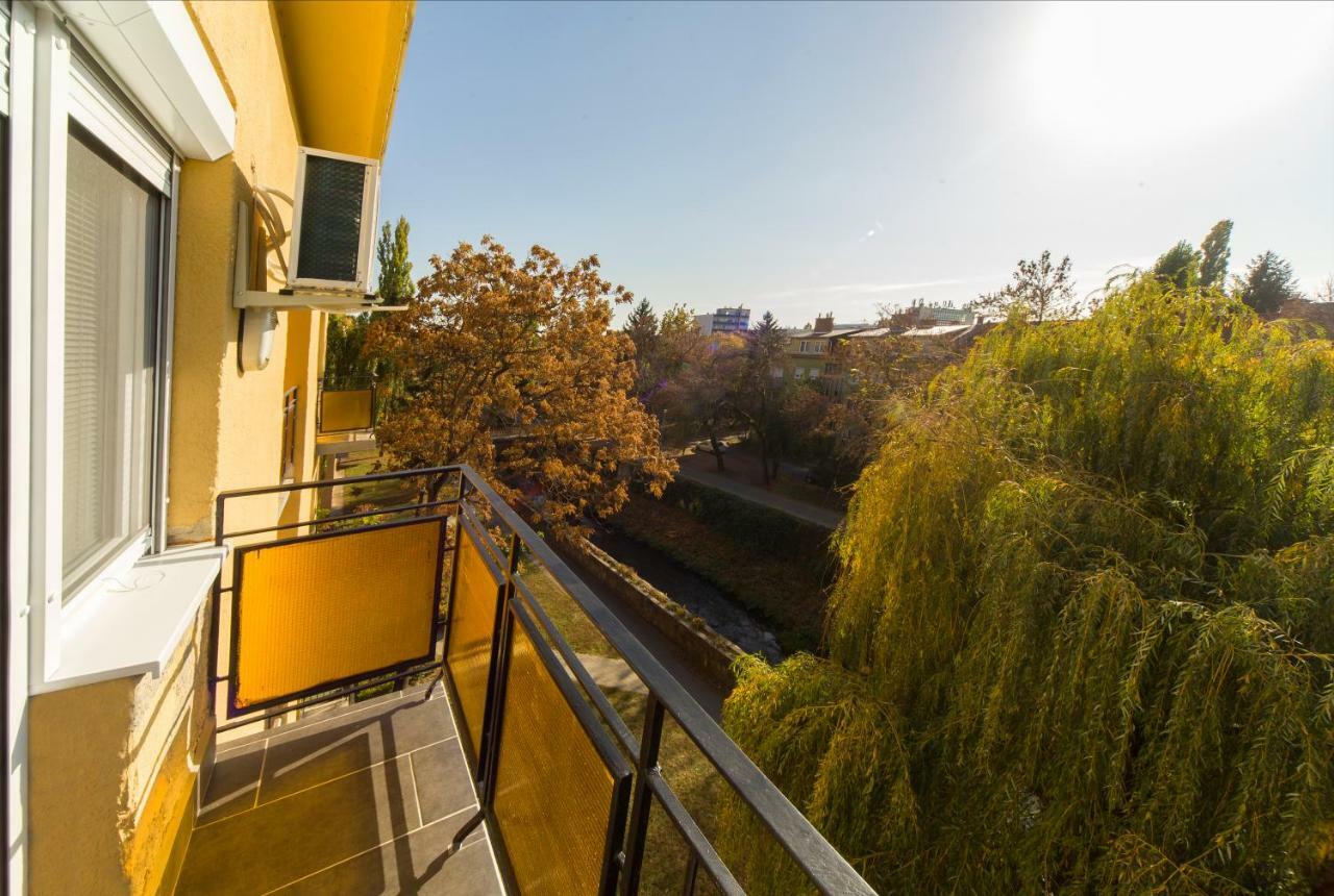 Res Apartman Eger Exterior foto